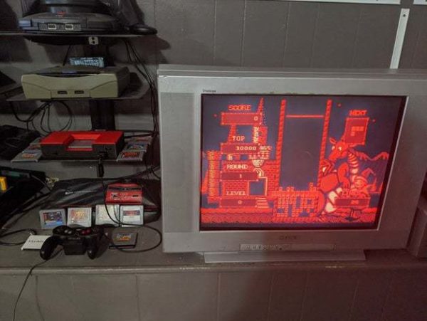 25年前に発売された「バーチャルボーイ」をテレビでも遊べるよう改造したファン現る。『V-Tetris』や『ジャック・ブラザースの迷路でヒーホー!』をテレビでプレイ可能_001