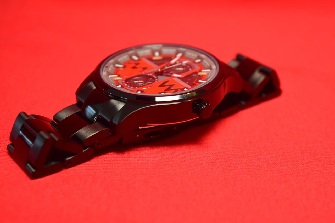 『アズールレーン』から「プリンツ・オイゲン」モデルの腕時計を紹介_006