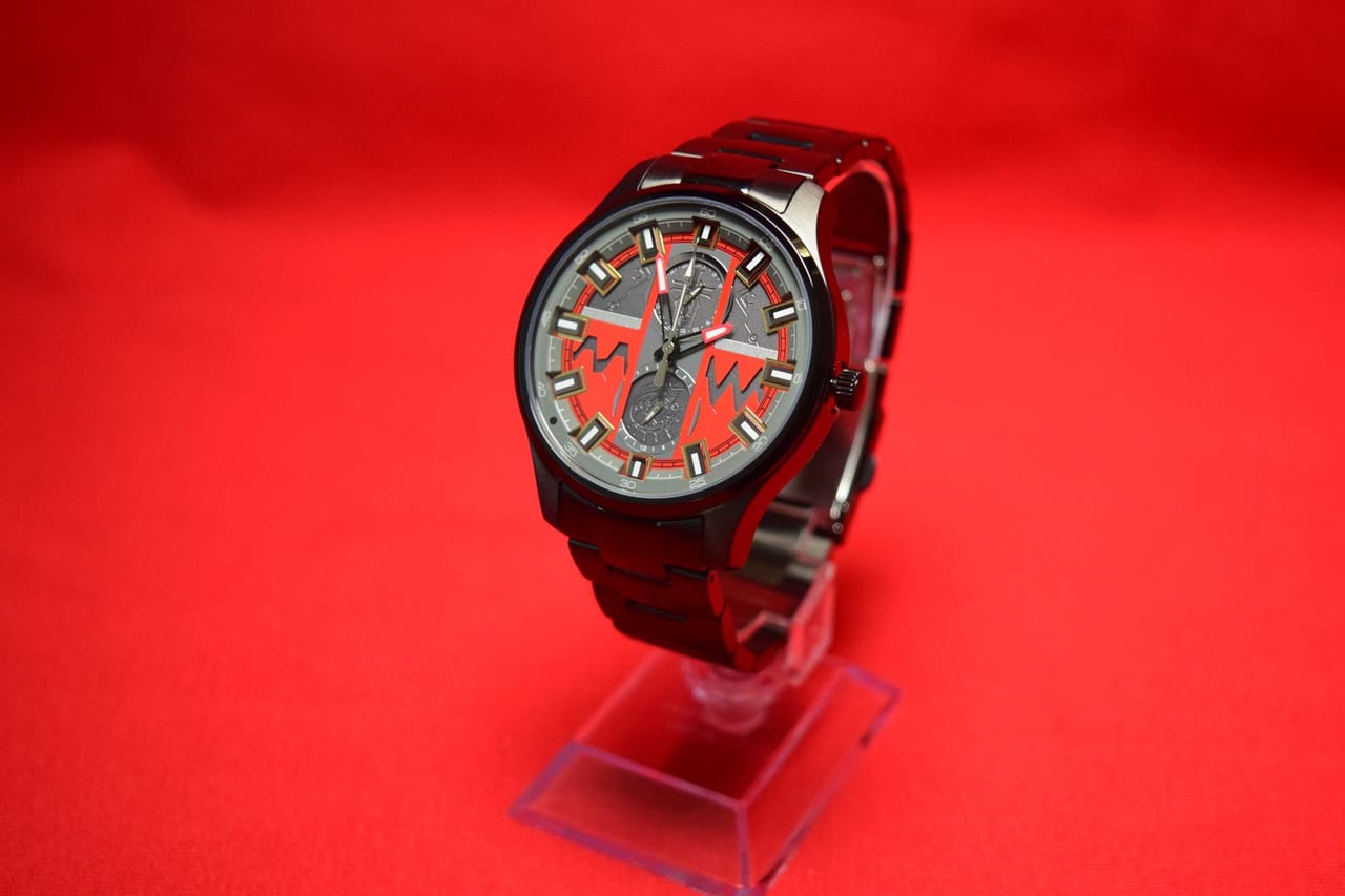 『アズールレーン』から「プリンツ・オイゲン」モデルの腕時計を紹介_010