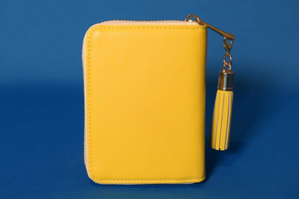 『フォトナ』からピーリーモデルのボディバッグ・二つ折り財布をご紹介_025