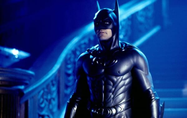 映画バットマンのスーツが40000ドルからオークションに出品_001