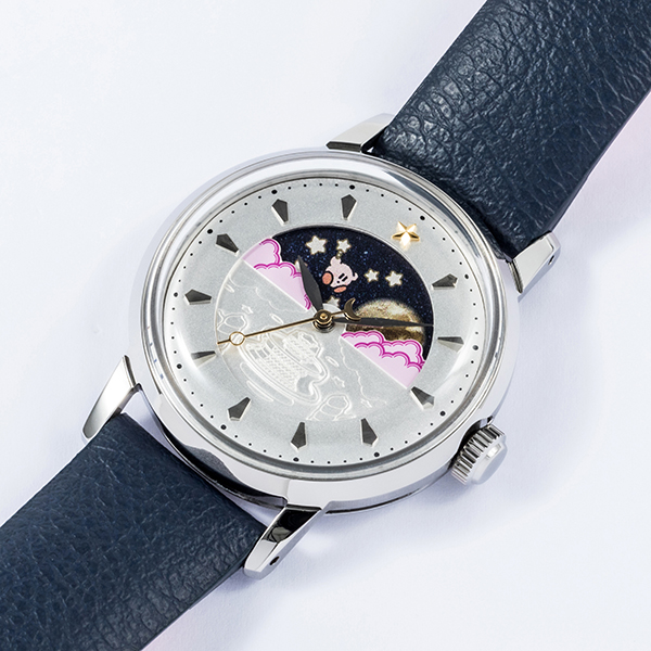 『星のカービィ』30周年を記念して歴代タイトルをイメージした腕時計やバッグ、ブルゾンなどのコラボアパレル商品が登場_003