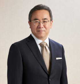 スクウェア・エニックス代表取締役社長を務めてきた松田洋祐氏の退任が決定。新たな代表取締役社長は桐生隆司氏に_001