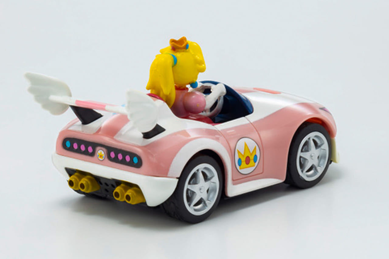 『マリオカート』のミニカーが4月20日から全国のファミリーマートで発売決定13