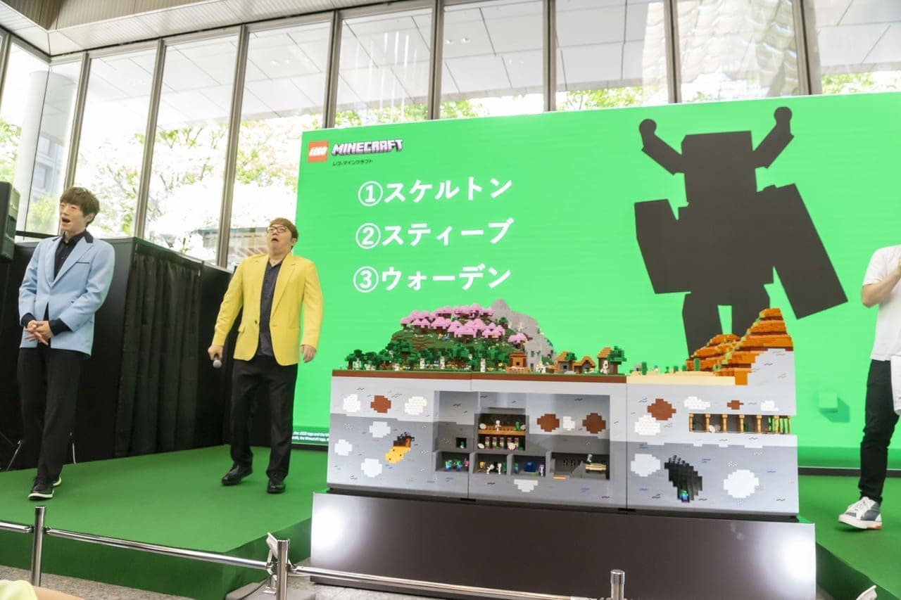 重さ約500キロ！10万個以上のピースで組み上げられた「レゴ マインクラフト」の大型ジオラマが東京・丸ビルにて展示中_004