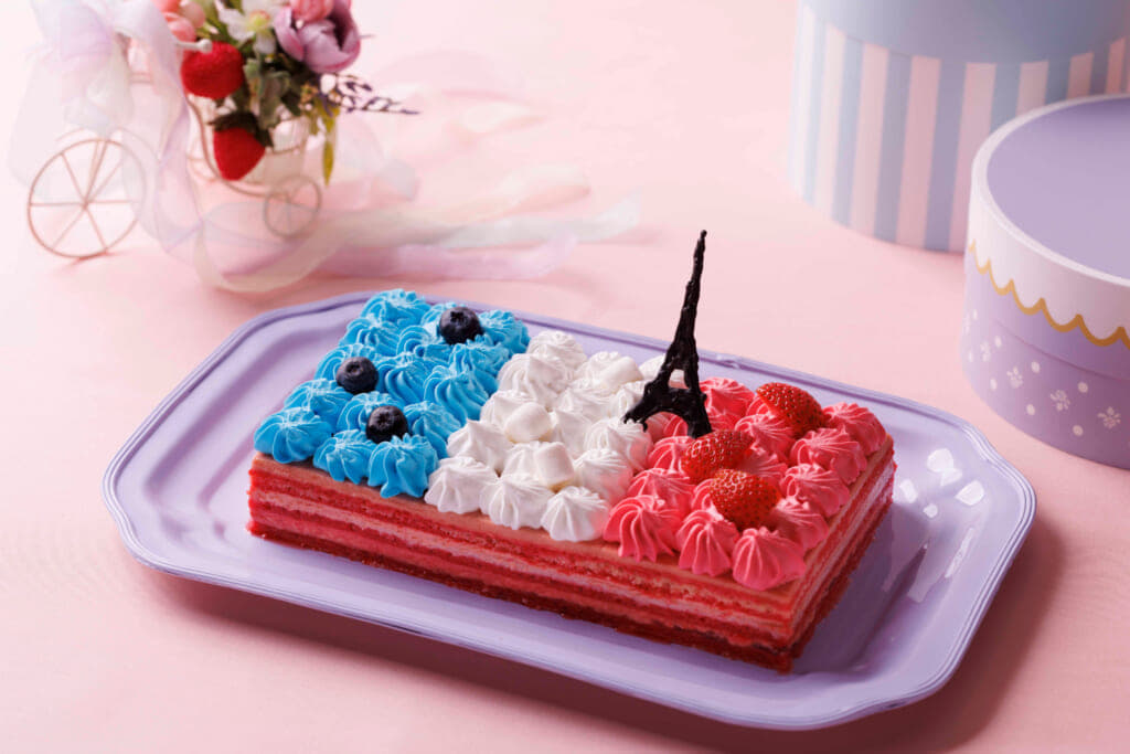 ヒルトン東京ベイ　デザートビュッフェ「Strawberry meets Paris（ストロベリーミーツパリ）」