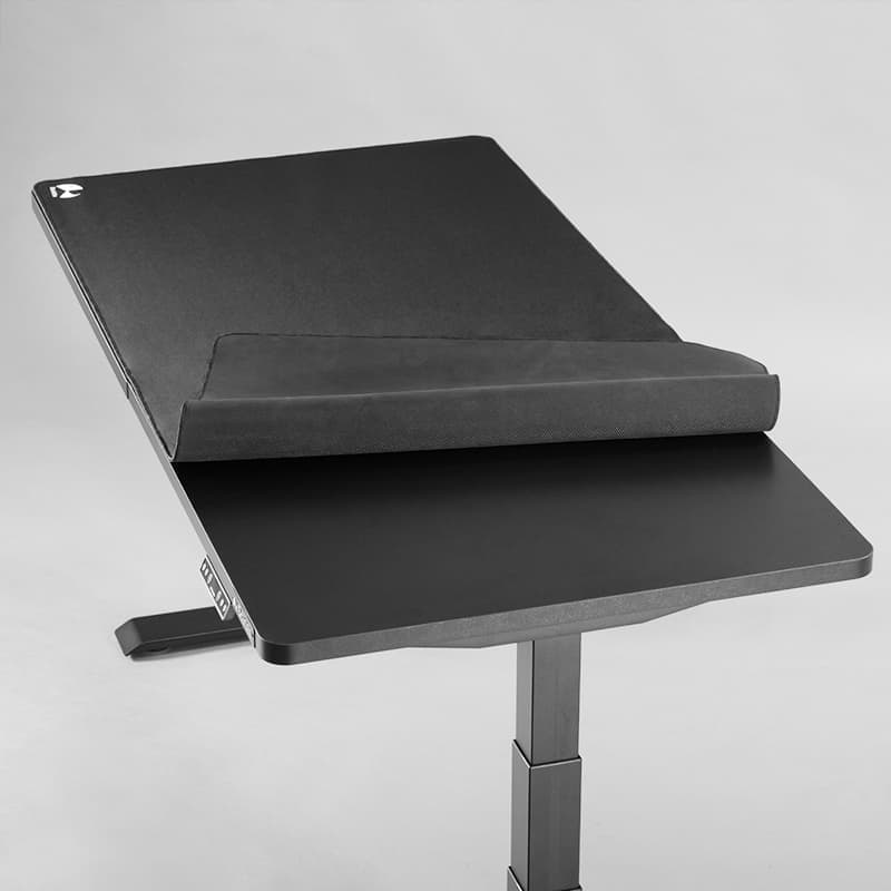 床上40cmの座椅子スタイルにも適したバウヒュッテの電動ゲーミングローデスクが発売_011